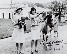 SIGNED Empress FARAH PAHLAVI of IRAN With JACQUELINE KENNEDY At White House COA picture