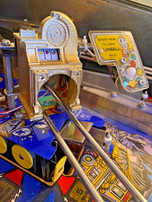Twilight Zone Pinball Slot Machine Mod (WITH SPINNING REELS) picture