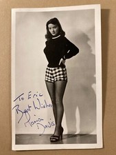 signed pinup photo sexy UK big band singer Marion Davis (Keene) 1950’s fishnets picture