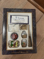 Fontanini Vintage #51159 Nativity Village Accessory Marketplace Accessories Set picture