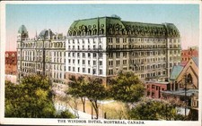 Montreal - Windsor Hotel from Dominion Square - Antique Postcard - c1925 picture