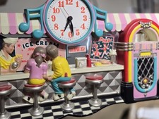 New Haven Quartz Diner Wall Clock Jukebox Soda Shop Sock Hop Vintage USA Tested picture