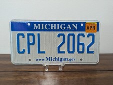 2015 Michigan License Plate #CPL 2062 picture