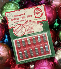 Vintage 1960s Metal Outdoor Light Clip Set - Original Packaging - New Old Stock picture