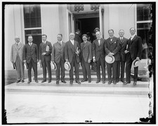Chicago businessmen A.W. Shaw Cornelius Lynde John B. Farwell 1910s group picture