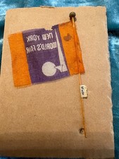 VINTAGE 1939 NY WORLD'S FAIR Very Small FLAG ON WOODEN Stick - RARE picture