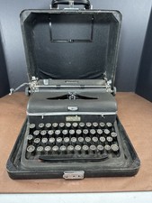 Vtg Royal Aristocrat Ships Fast picture