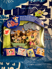 Brand New Hasbro Littlest Pet Shop LPS POSTCARD PETS #1066 COW NEW NRFP Rare picture