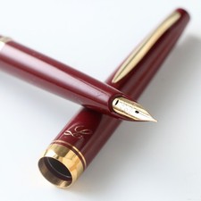 Pilot Lady Fountain Pen 18K F-Nib Red Japan Tested w/ New CON-40 Vintage Elite picture