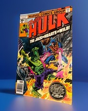 INCREDIBLE HULK #214 1977 GORGEOUS VF/ NM JACK O HEARTS BATTLE WHITE PGS, picture