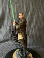 Qui‑Gon Jinn | 1/6 Scale | Fully Painted Premium Statue picture