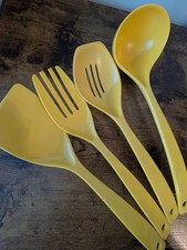 Vintage Machi Yellow Melamine Kitchen Utensils Set of 4 Made in Taiwan picture