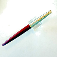 1960s dark red Parker 45 Fountain pen FINE nib Cartridge filler. Gold trim. NICE picture