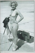 Marilyn Monroe in Bikini 1950's Photo Shoot #0719 Re-Print 4x6 picture