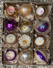 Vintage Fantasia Poland Gold Purple Deep Indent Stencil Mica Glass Ornament picture