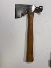 Millers Falls 1315 Carpenters Hatchet Hammer Nail Puller Vintage Antique Tool picture