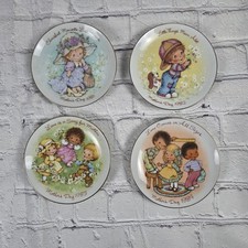 Vintage Mother's Day Plates Set 1981-1984 | Cherished MomentsVintage Mother's... picture