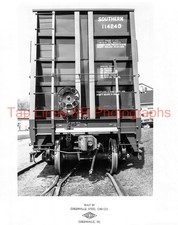 Southern 114240 Bulk Head Flat End View Greenville New 8x10 Photo picture