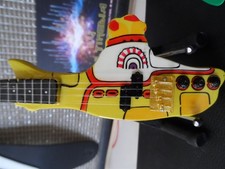 THE BEATLES – Yellow Submarine Shaped 1:4 Scale Replica Bass Guitar ~New~ picture