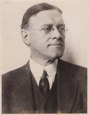 1925 Press Photo Cancer Researcher Dr. Francis Carter Wood, X-Ray Pioneer picture