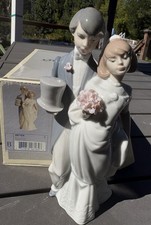 Lladro Figurine WEDDING BELLS #6164 in Box Gloss Finish Excellent Condition picture