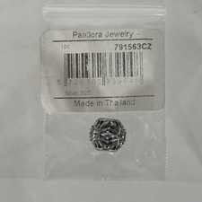 Pandora Disney Frozen Snowflake Charm 791563CZ Sterling Silver 925 CZ Retired picture