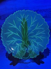 Vintage Indiana Glass Green Pebble Leaf Salad Plate Uranium UV Glow picture