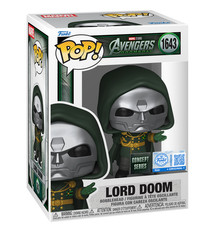 Funko POP Marvel Avengers Doomsday Lord Doom Exclusive Figure 1643 + Protector picture
