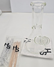 Higher Standards Heavy Duty Mini  Beaker 8