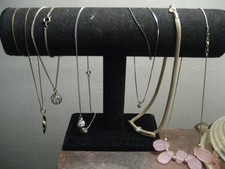 6 vintage necklesses 2 from avon rest unbranded picture