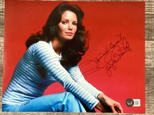 (SSG) Sexy JACLYN SMITH Signed 10X8 Photo 