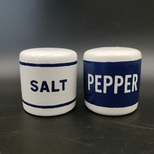 Kate Spade x Lenox Salt Pepper Shaker Set Navy Blue Ceramic Authentic picture