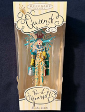 NIB Hallmark Keepsake Queen of Do-it-Yourself 2004 Ornament MINT WITH TAG picture