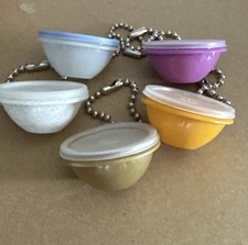 Tupperware keychain mini wonderlier bowl set of 5 Vtg Colors picture