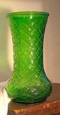Vintage Hoosier Glass Emerald Green Diamond Quilted Vase 4086 Mid-Century picture