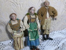 3 Early Antique Neapolitan Terracotta  Creche Figures Man & 2 Women  7-1/2