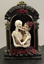 Eternal Love Skeleton Couple In Grave Stone 6.5