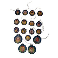 Vintage 1950s Howdy Doody Wonder Bread Flip Pins Lot of 17 w/ Display Case picture