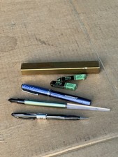 Lot of 6 Vintage Easterbrook 9556, 2442 Pens, 2 Easterbrook Renew Point Nibs picture