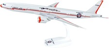 Flight Miniatures American Airlines Boeing 777-300ER N735AT Desk 1/200 Jet Model picture