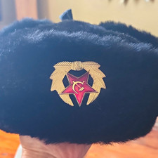 Soviet Russian Black Fur Ushanka Hat Red Star Hammer & Sickle Badge Sz 57, picture