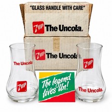  7UP The Uncola Upside Down Glasses Set of 2 Original Box 1970s Vintage picture