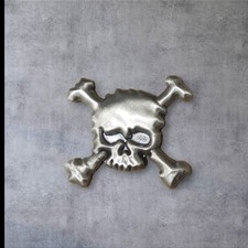☠️🏴‍☠️☠️ Oakley X Metal type Scatter Skull Pin ☠️🏴‍☠️☠️ 1 Inch (1