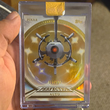 Topps Pixar Perfection Autograph Serial Numbered Trading Card #027/100 picture