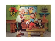 Vintage 3D lenticular Disney postcard Featuring Pinocchio & Geppetto - New picture