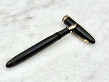 Vintage Sheaffer Fountain Pen, Vacuum Fill, 14K Nib, Feather Touch picture
