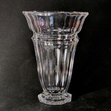 HOYA MUSEUM SERIES FOOTED FLOWER VASE, Art Deco, Cut Lead Crystal, 8 1/2