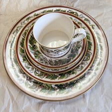 Spode CHRISTMAS ROSE Fine Bone China, 5 pc. Place Setting England picture