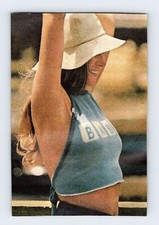 PRETTY YOUNG WOMAN GIRLS OF 1972 2.75