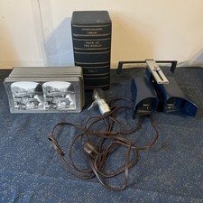 Vintage Stereo Graphoscope with Graphic Library Vol 1 (Tour Of The World) picture